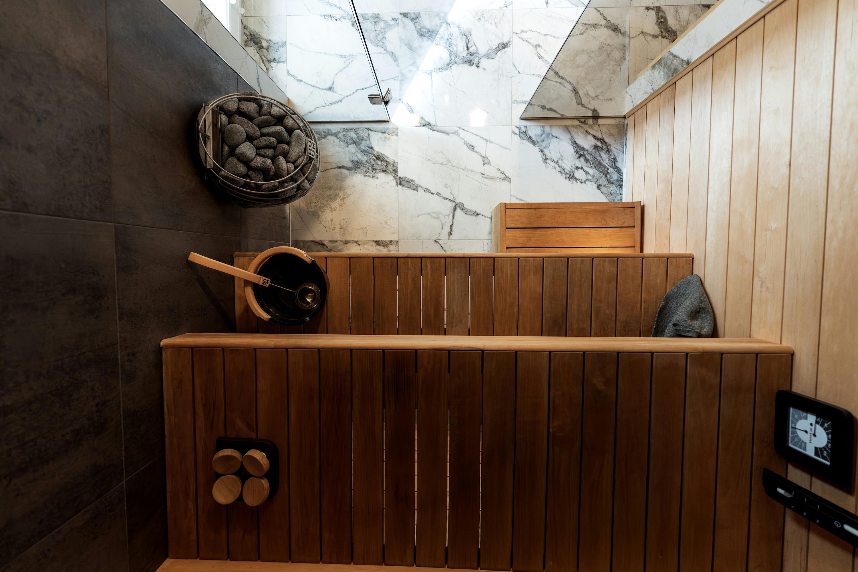 Infrared vs Steam Sauna vs Traditional Sauna: Key Differences Explained